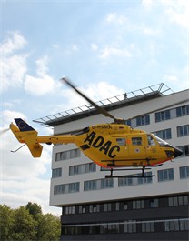 Rettungshubschrauber, ECMO-Zentrum, Kliniken Köln