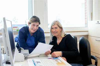 Unser Team in der Anmeldung, Foto: BFF/Kliniken Köln
