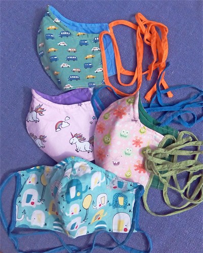 Fröhliche Alltagsmasken für das Kinderkrankenhaus. Foto A. Kewel